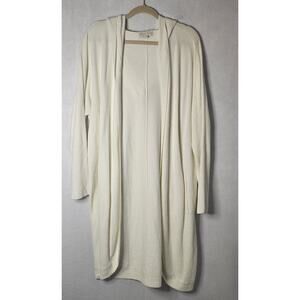 BAREFOOT DREAMS Cardigan NWOT Sz M Cream Hood Pockets Cozy Chic Ultra Lite